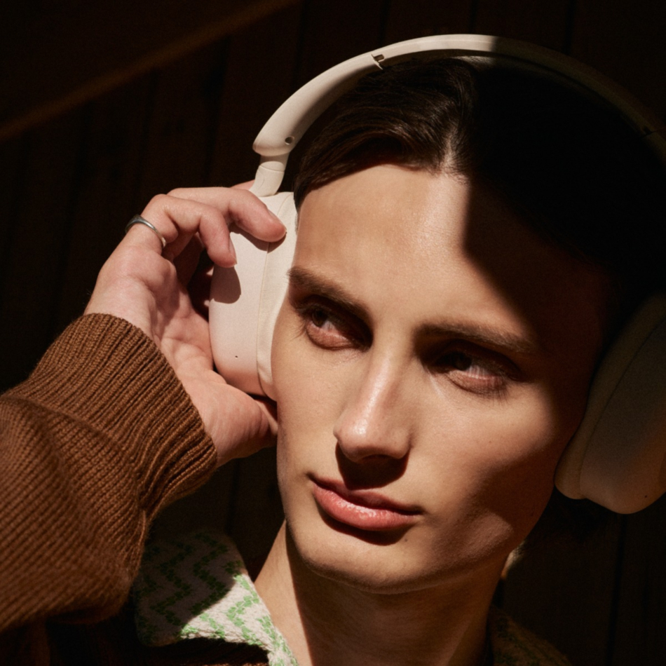 Sudio K2, Cream White