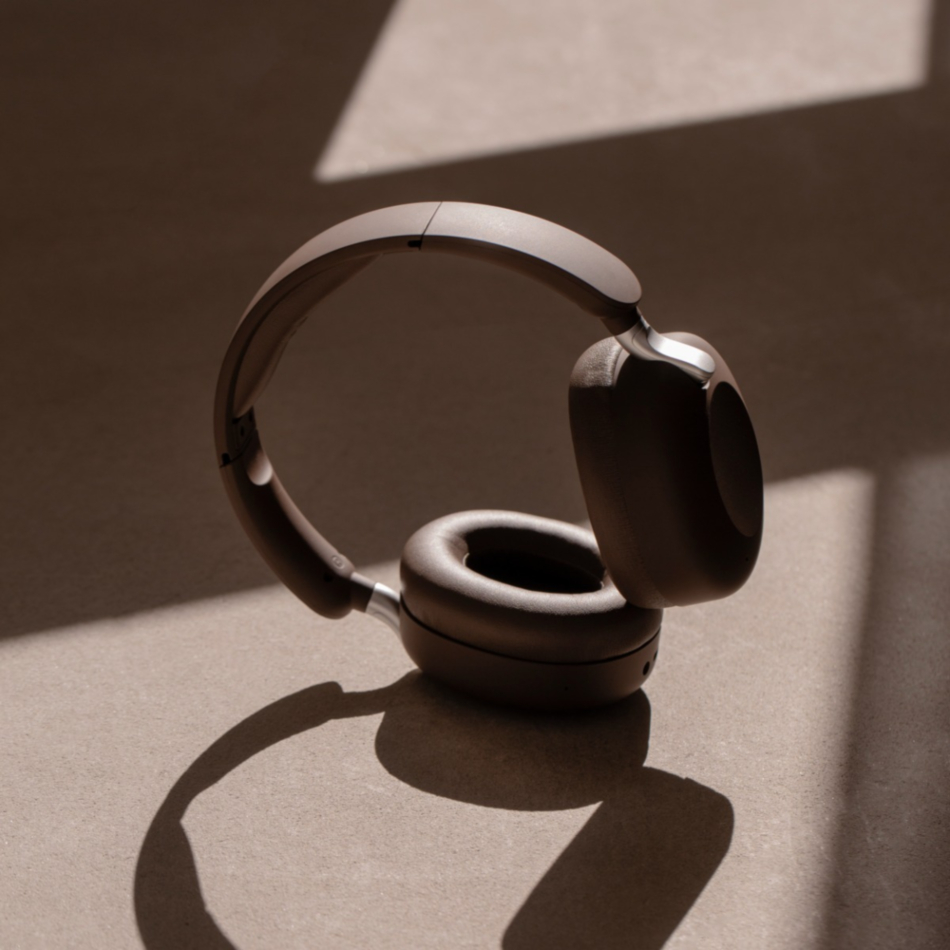 Sudio K2 Pro, 可可棕