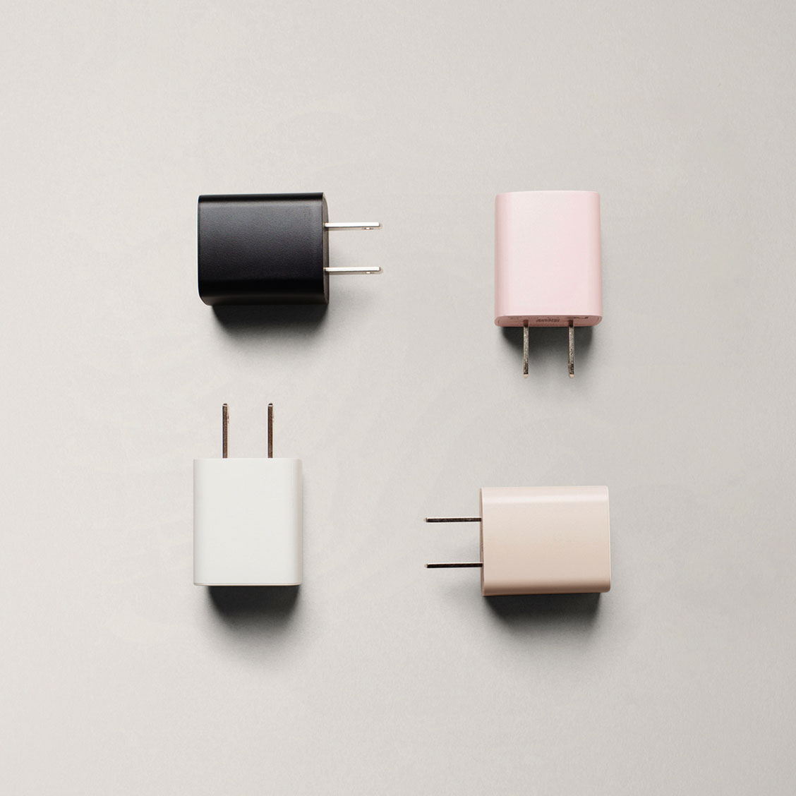Sudio Chariging Plug All Colors